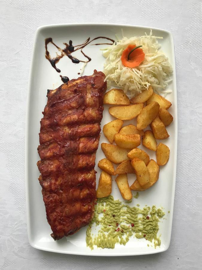 Hotel Maier Hunedoara Zewnętrze zdjęcie