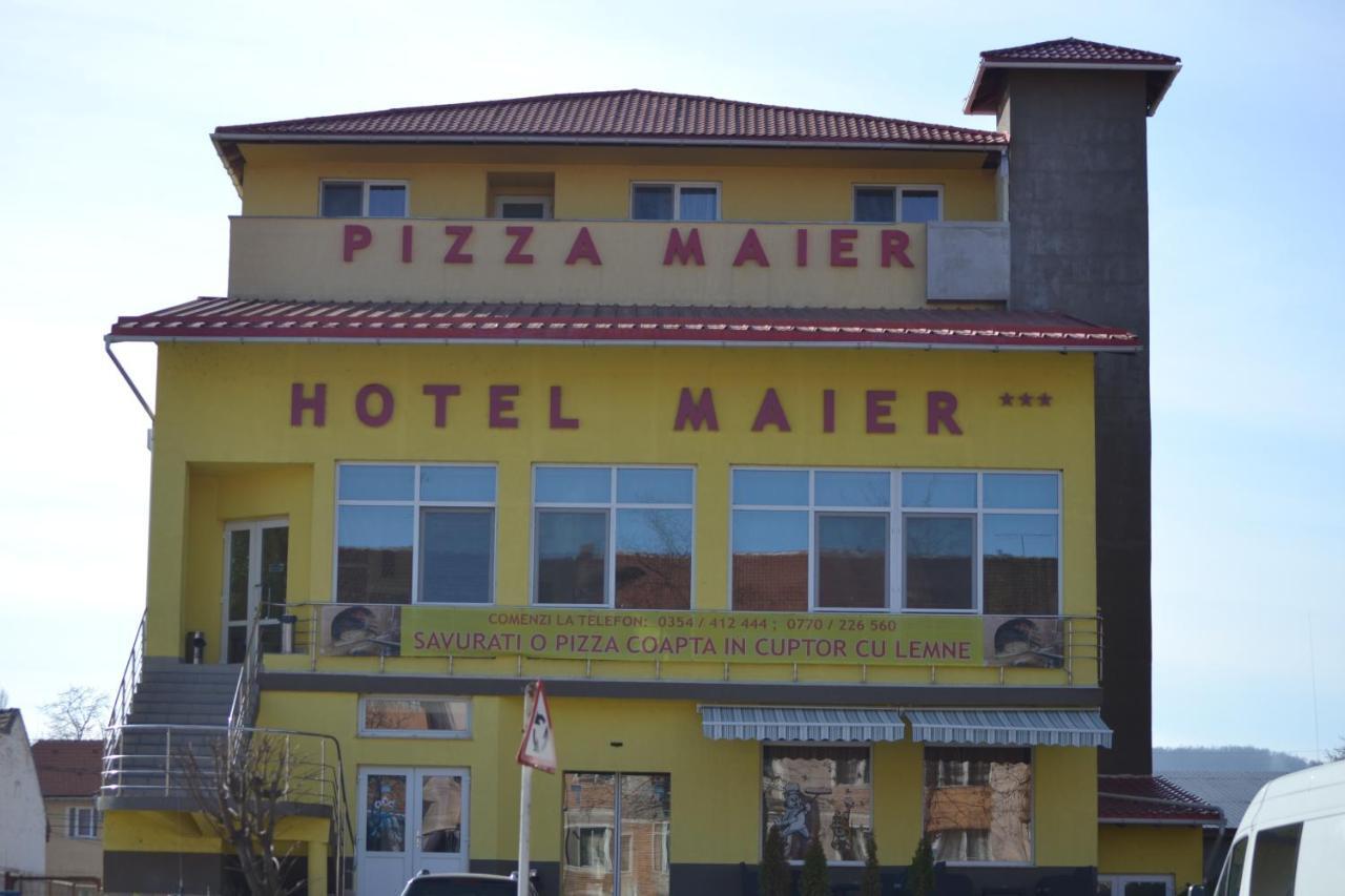 Hotel Maier Hunedoara Zewnętrze zdjęcie